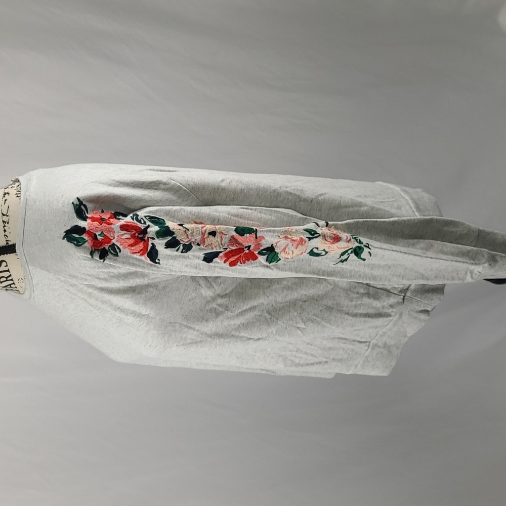 {A new day} Long Sleeve Crewneck top - Picture 2 of 7